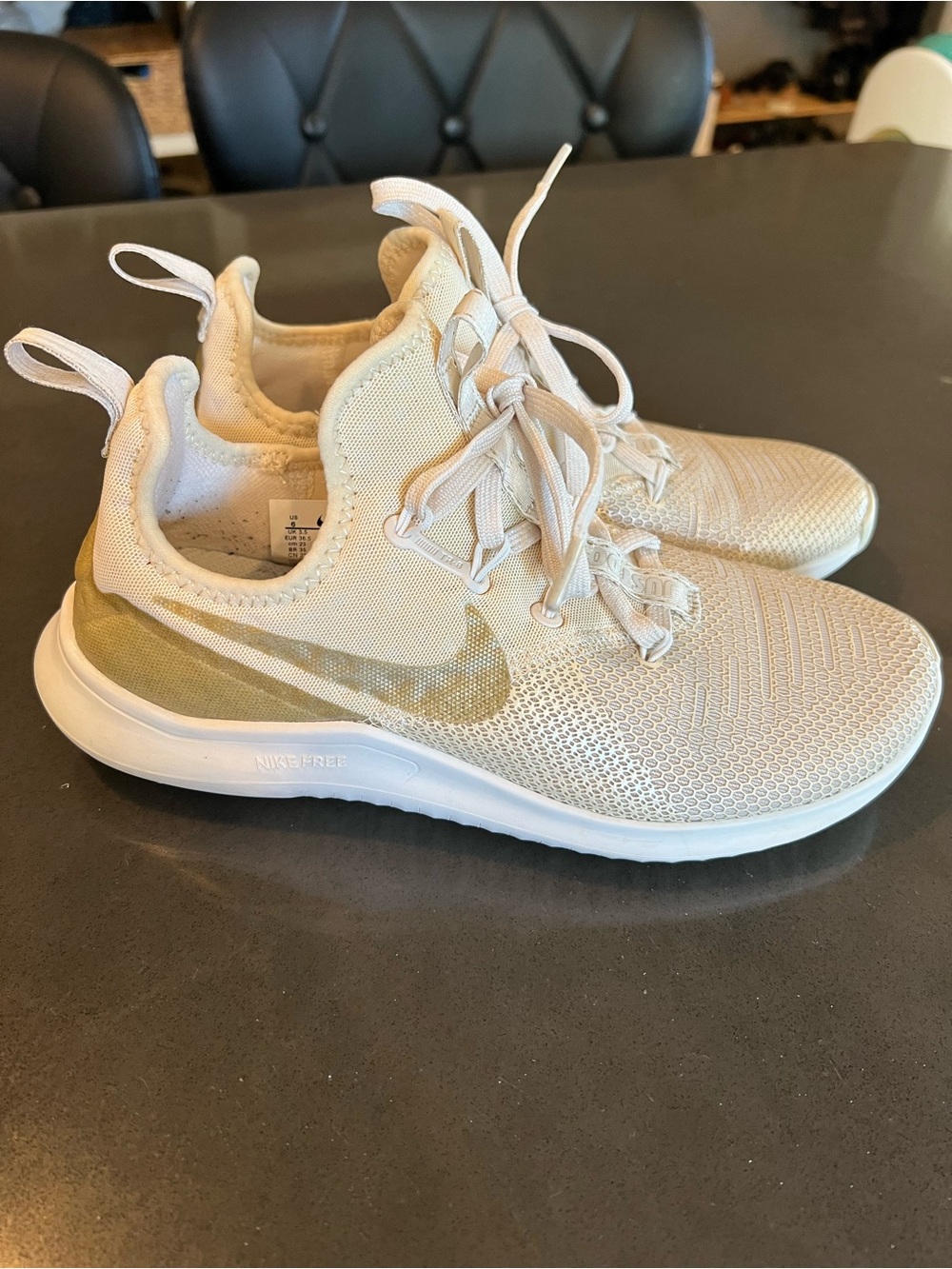 Nike Free TR 8
Champagne Color Women - Size 6